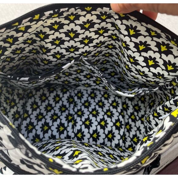 Vera Bradley, black&white w/neon yellow petals crossbody purse,adjustable handle - Picture 14 of 14